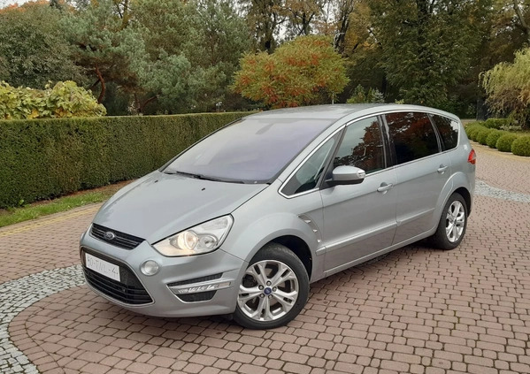 Ford S-Max cena 37777 przebieg: 230000, rok produkcji 2012 z Dobra małe 254